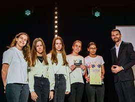 LASER COMPONENTS 培养 “初级经理人 ”的创业精神 LASER COMPONENTS 培养 “初级经理人 ”的创业精神